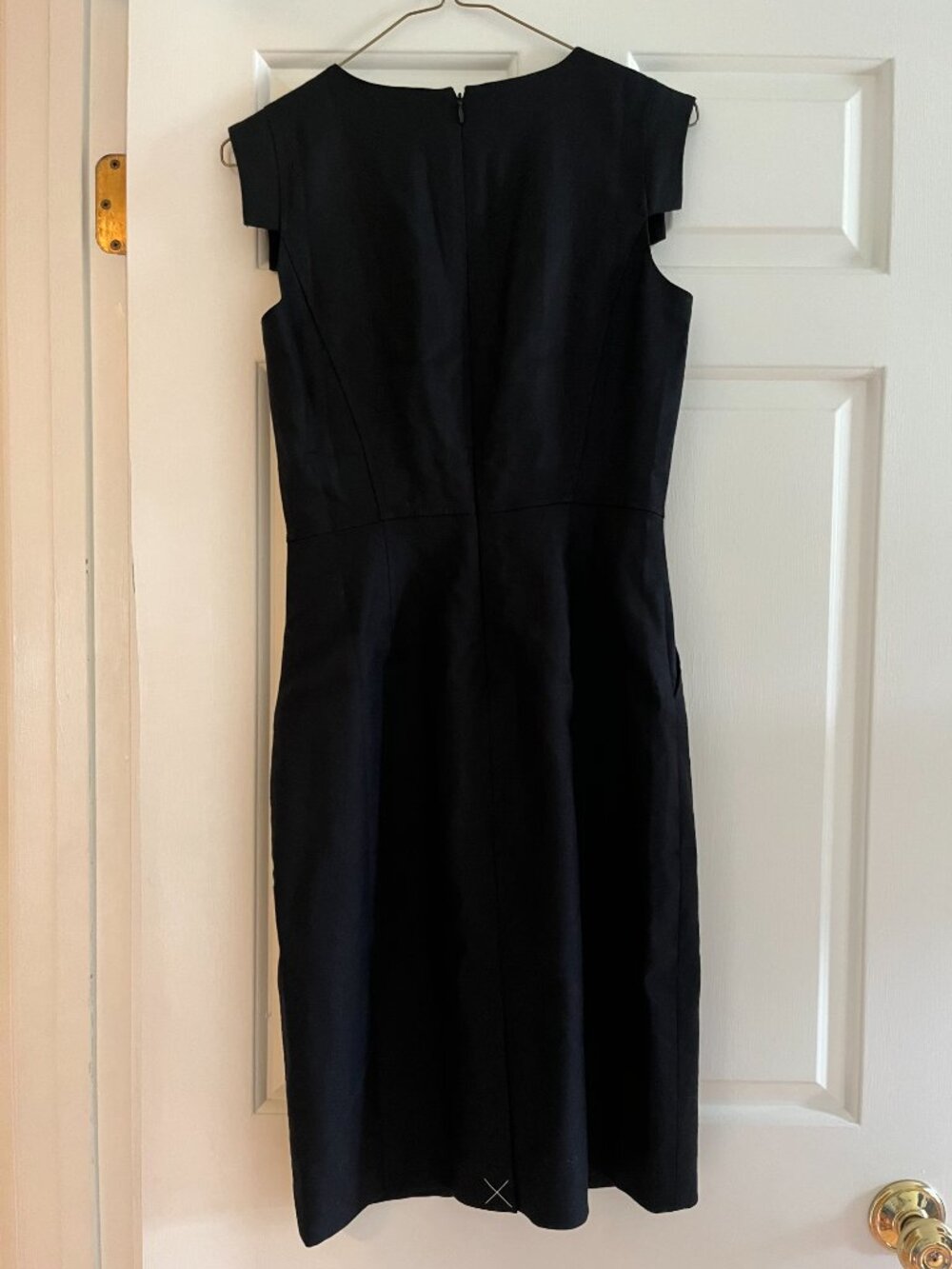 J.Crew Women's Black Sheath Dress – Excellent Condition, NWT, Pockets, Size 0 - Picture 3 of 7